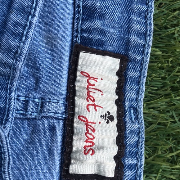 Denim capri 💙 - Picture 4 of 8